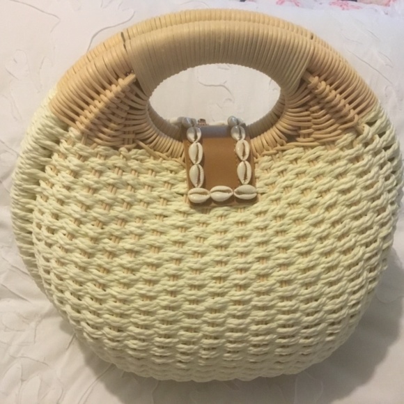 Coral & Shell Woven Canteen bag NWT - Picture 2 of 9